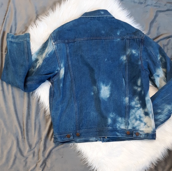 Vintage Denim Jacket - Picture 3 of 9